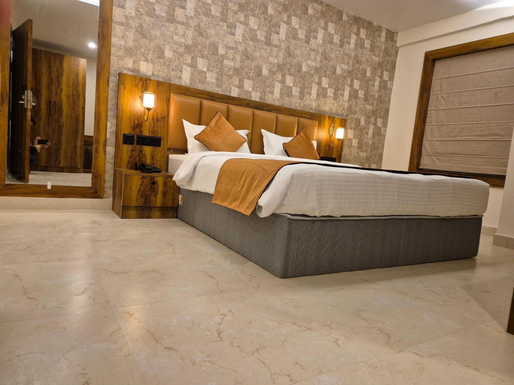 Hotel Orange Bhubaneswar Exterior photo