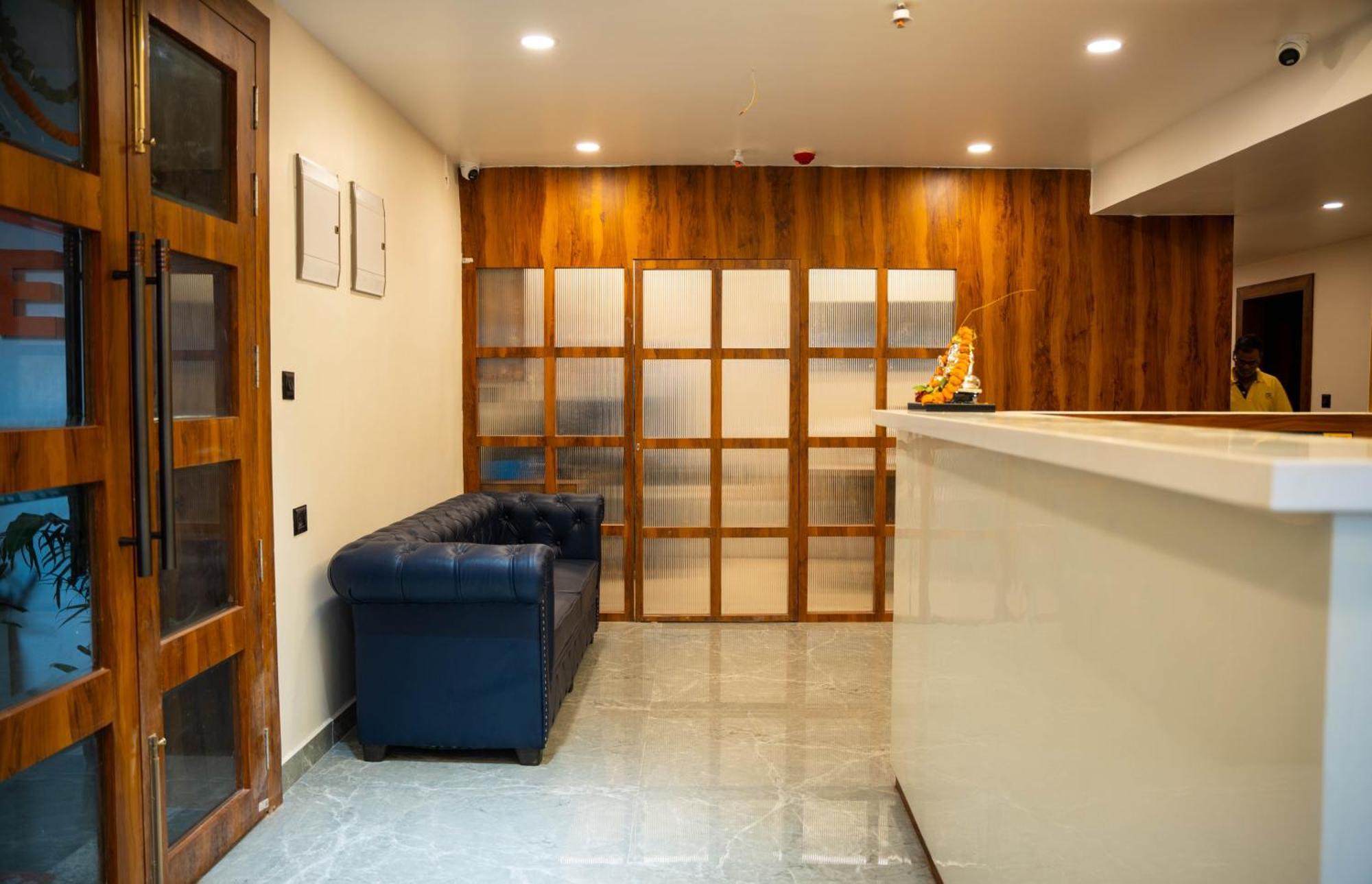 Hotel Orange Bhubaneswar Exterior photo